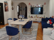 Satılır 3 otaqlı 130 m2 yeni tikili Elmlər Akademiyası m.