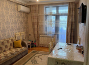 Satılır 3 otaqlı 65 m2 yeni tikili 28 May m.