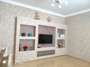 Satılır 7 otaqlı 200 m2 villa Saray