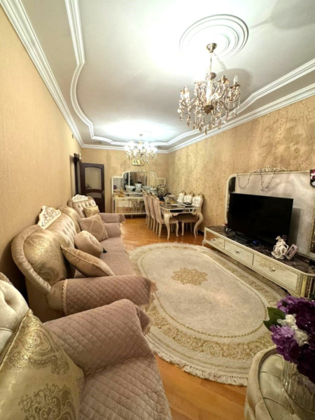 Satılır 4 otaqlı 110 m2 yeni tikili Həzi Aslanov m.