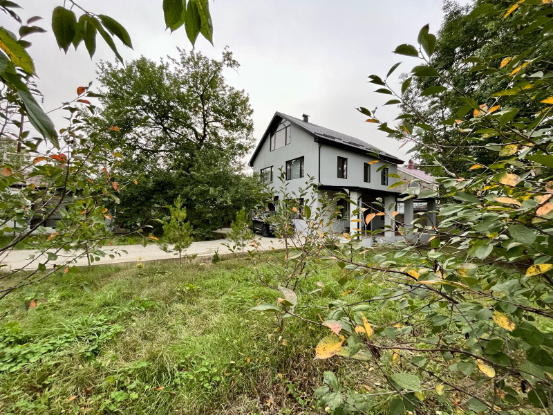 İcarəyə verilir 3 otaqlı 180 m2 həyət evi Qusar