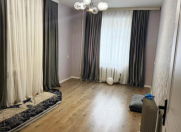 Satılır 2 otaqlı 70 m2 köhnə tikili Gənclik m.