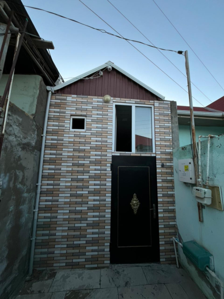 Satılır 3 otaqlı 75 m2 həyət evi Xırdalan