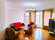 Satılır 3 otaqlı 135 m2 yeni tikili Dövlət Statistika Komitəsi