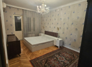 İcarəyə verilir 4 otaqlı 110 m2 köhnə tikili 8 mkr