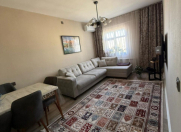 Satılır 3 otaqlı 60 m2 köhnə tikili Həzi Aslanov m.