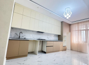 Satılır 3 otaqlı 140 m2 yeni tikili Əhmədli m.