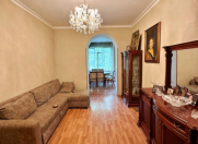 Satılır 3 otaqlı 105 m2 köhnə tikili 28 May m.