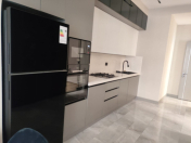 Satılır 3 otaqlı 156 m2 köhnə tikili Azadlıq prospekti m.