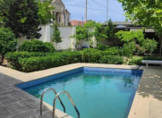 İcarəyə verilir 6 otaqlı 200 m2 villa Şüvəlan Park ticarət mərkəzi