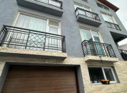 Satılır 13 otaqlı 500 m2 villa Badamdar