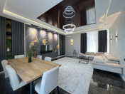 Satılır 3 otaqlı 150 m2 yeni tikili Elmlər Akademiyası m.