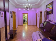 Satılır 4 otaqlı 175 m2 yeni tikili Nəsimi r.