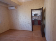 İcarəyə verilir 2 otaqlı 44 m2 yeni tikili Y.Günəşli