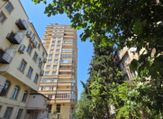 Satılır 4 otaqlı 180 m2 yeni tikili İnşaatçılar m.