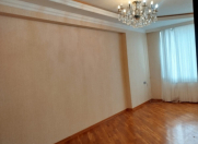 Satılır 3 otaqlı 100 m2 yeni tikili Nizami r.