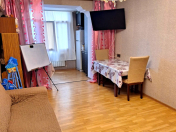 Satılır 3 otaqlı 40 m2 köhnə tikili Qara Qarayev m.