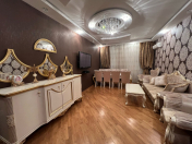 Satılır 3 otaqlı 100 m2 yeni tikili 8 Noyabr m.