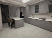 Satılır 3 otaqlı 140 m2 yeni tikili Gənclik m.