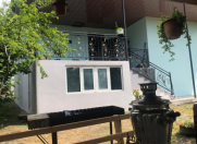 İcarəyə verilir 3 otaqlı 100 m2 həyət evi Qax