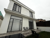 Satılır 5 otaqlı 240 m2 villa Badamdar