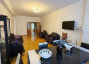 Satılır 3 otaqlı 120 m2 yeni tikili Gənclik m.