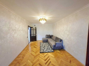 Satılır 4 otaqlı 80 m2 köhnə tikili Nəriman Nərimanov m.