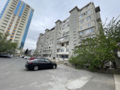 Satılır 3 otaqlı 88 m2 köhnə tikili İzmir parkı