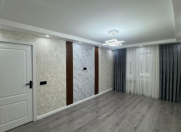 Satılır 2 otaqlı 45 m2 köhnə tikili Elmlər Akademiyası m.