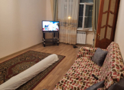 İcarəyə verilir 3 otaqlı 50 m2 köhnə tikili 8 Noyabr m.