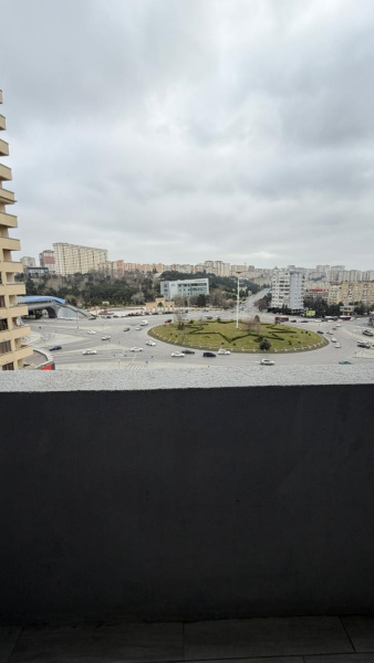 Satılır 3 otaqlı 100 m2 yeni tikili Əhmədli m.