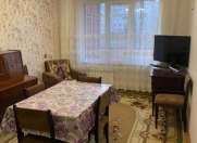 Satılır 4 otaqlı 81 m2 köhnə tikili Əhmədli m.