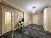 Satılır 3 otaqlı 151 m2 yeni tikili Nizami m.