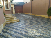 Satılır 8 otaqlı 375 m2 həyət evi Xalqlar Dostluğu m.