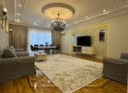 Satılır 4 otaqlı 225 m2 yeni tikili 28 May m.