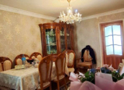 Satılır 3 otaqlı 65 m2 köhnə tikili Gənclik m.