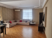 Satılır 4 otaqlı 180 m2 yeni tikili Yasamal r.