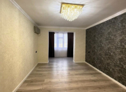 Satılır 3 otaqlı 75 m2 köhnə tikili Ayna Sultanova heykəli