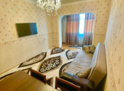 Satılır 2 otaqlı 70 m2 köhnə tikili 4 mkr