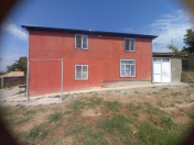 İcarəyə verilir 4 otaqlı 120 m2 həyət evi Şamaxı