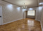 Satılır 3 otaqlı 90 m2 köhnə tikili Şah İsmayıl Xətai m.