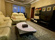 İcarəyə verilir 3 otaqlı 100 m2 yeni tikili Nizami m.