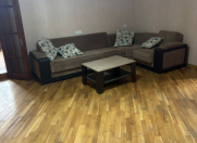 İcarəyə verilir 3 otaqlı 95 m2 köhnə tikili Elmlər Akademiyası m.