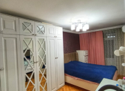 İcarəyə verilir 3 otaqlı 90 m2 köhnə tikili Neftçilər m.