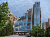 Satılır 4 otaqlı 164 m2 yeni tikili Şah İsmayıl Xətai m.