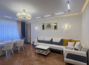 Satılır 3 otaqlı 108 m2 yeni tikili 28 May m.