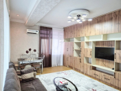 Satılır 2 otaqlı 80 m2 yeni tikili Yasamal r.