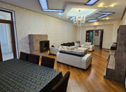 Satılır 4 otaqlı 200 m2 yeni tikili Elmlər Akademiyası m.