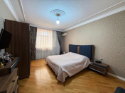 Satılır 3 otaqlı 150 m2 yeni tikili Qış parkı