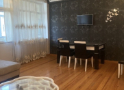 Satılır 4 otaqlı 140 m2 yeni tikili Səbail r.